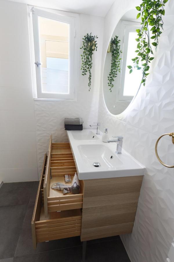 Smile Home-Nid Panoramique Vue Wow ! Spadeco - Loungezen - Terrasse Ensoleillee - Arrivee Autonome - Netflix - Emplacement Ideal - Lumineux - Renove A Neuf - Wifi Fibre - มงต์เปอลิเยร์ ภายนอก รูปภาพ