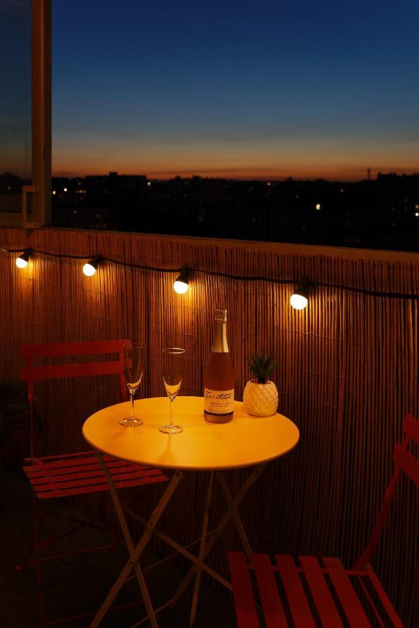 Smile Home-Nid Panoramique Vue Wow ! Spadeco - Loungezen - Terrasse Ensoleillee - Arrivee Autonome - Netflix - Emplacement Ideal - Lumineux - Renove A Neuf - Wifi Fibre - มงต์เปอลิเยร์ ภายนอก รูปภาพ